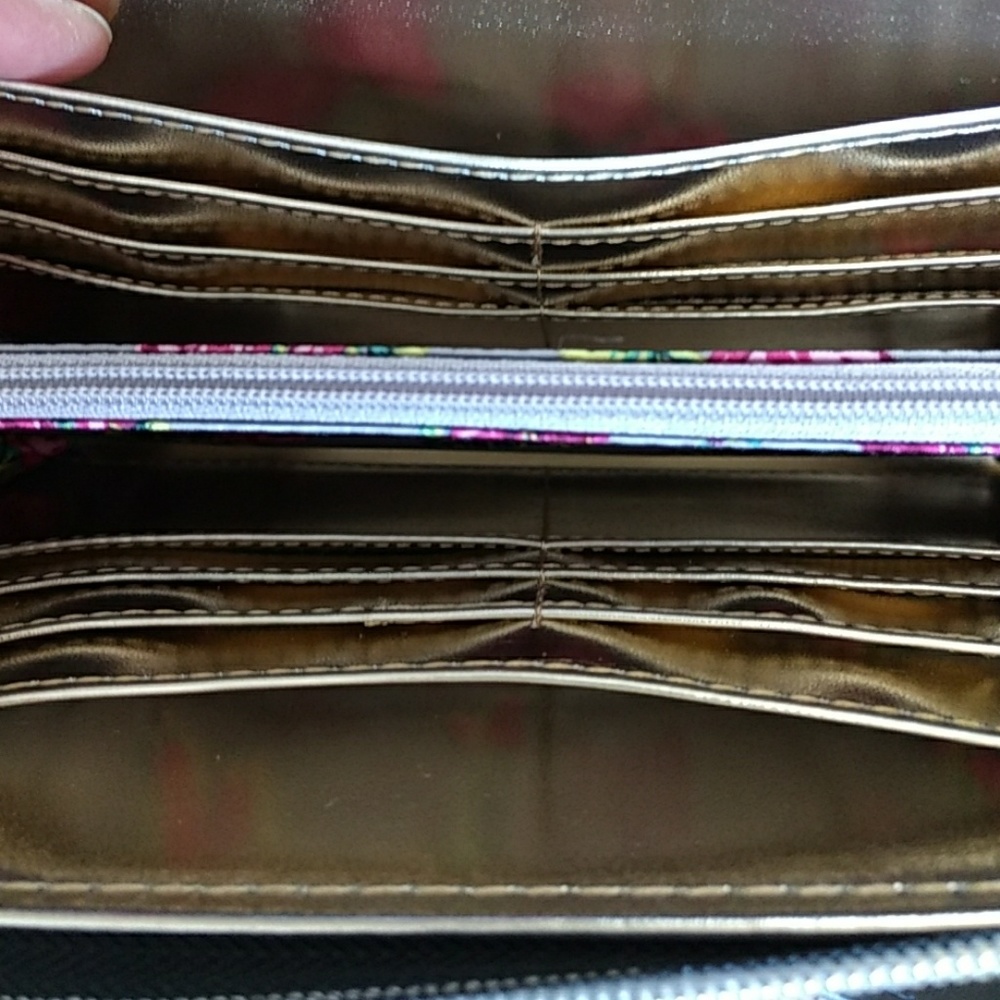 Betsey Johnson pink hearts wallet /wri… - Picture 4 of 7